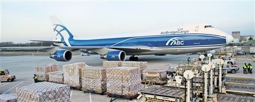 鄭州機(jī)場：“空中絲路”成就夢想