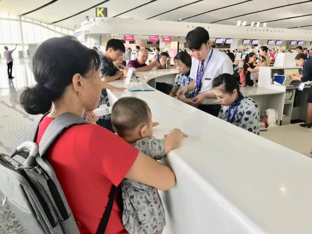 6000余人搶先體驗(yàn)大興機(jī)場“值機(jī)”，各種“黑科技”亮相-亞美尼亞的國際快遞