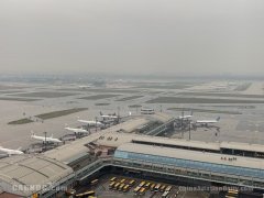 首都機(jī)場遭遇持續(xù)性雷雨已取消航班263架次-國際快遞拼箱價(jià)格