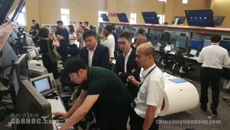 全國最大終端管制中心工程通過行業(yè)驗(yàn)收 未來將指揮三個(gè)千萬級機(jī)場