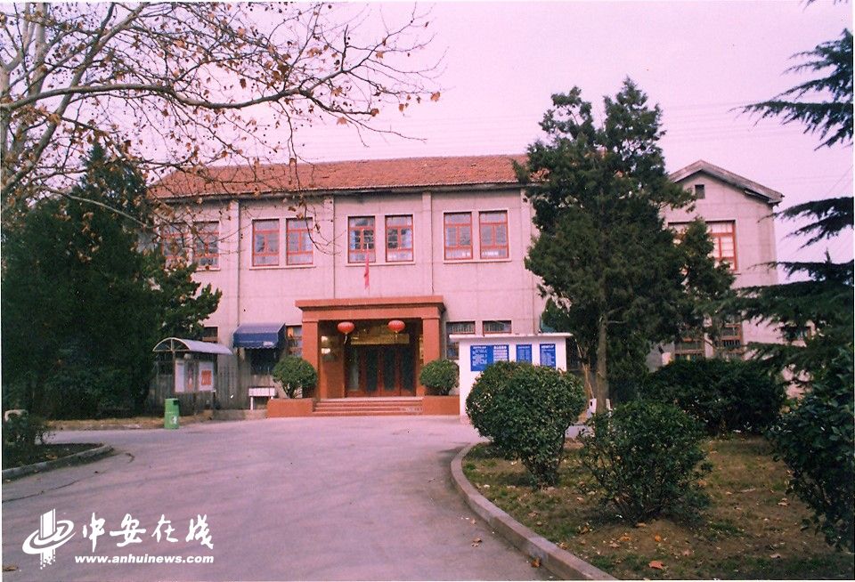 從合肥新橋機(jī)場看安徽民航發(fā)展史上的三次跨越-烏克蘭航空