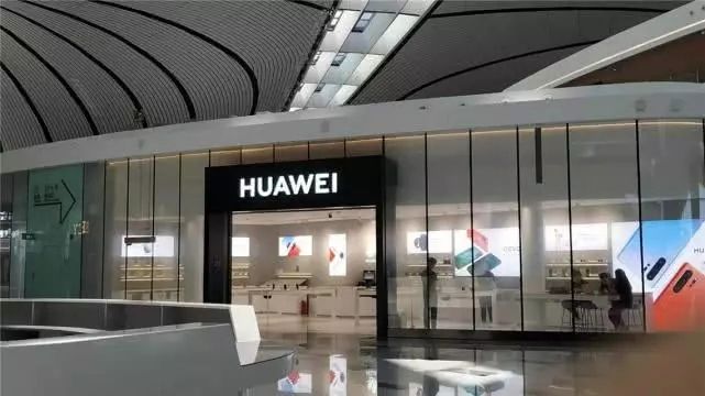 探秘北京大興國(guó)際機(jī)場(chǎng) 記者帶你體驗(yàn)“無感通關(guān)”-國(guó)際物流查詢