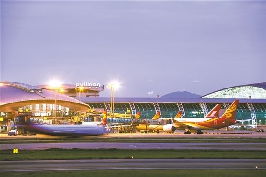 廣州白云國際機(jī)場：鋪就新絲路，航線遍全球-貨代公司