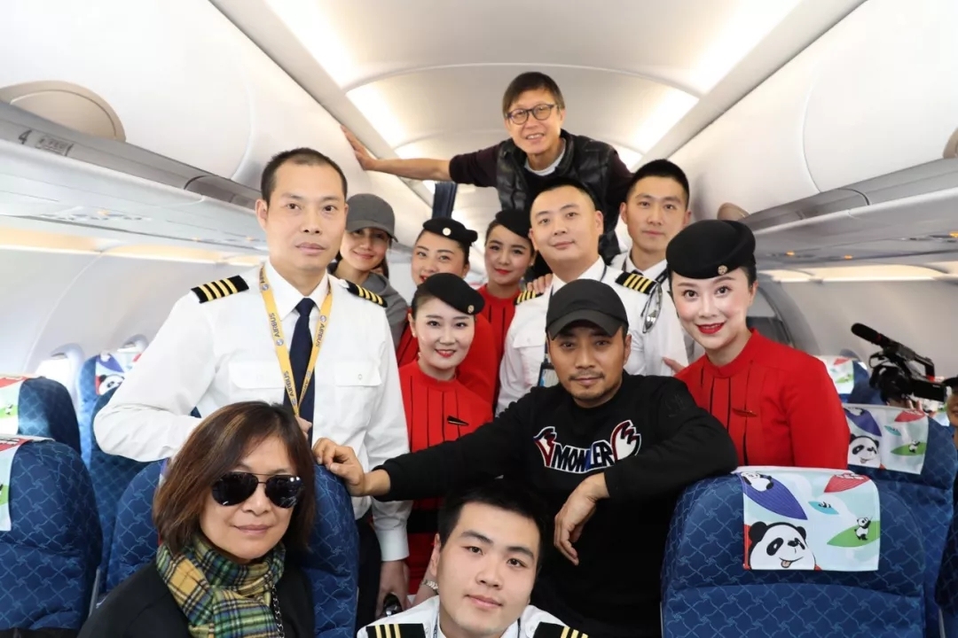 《中國機長》原型：200多天后，川航機組再次起飛