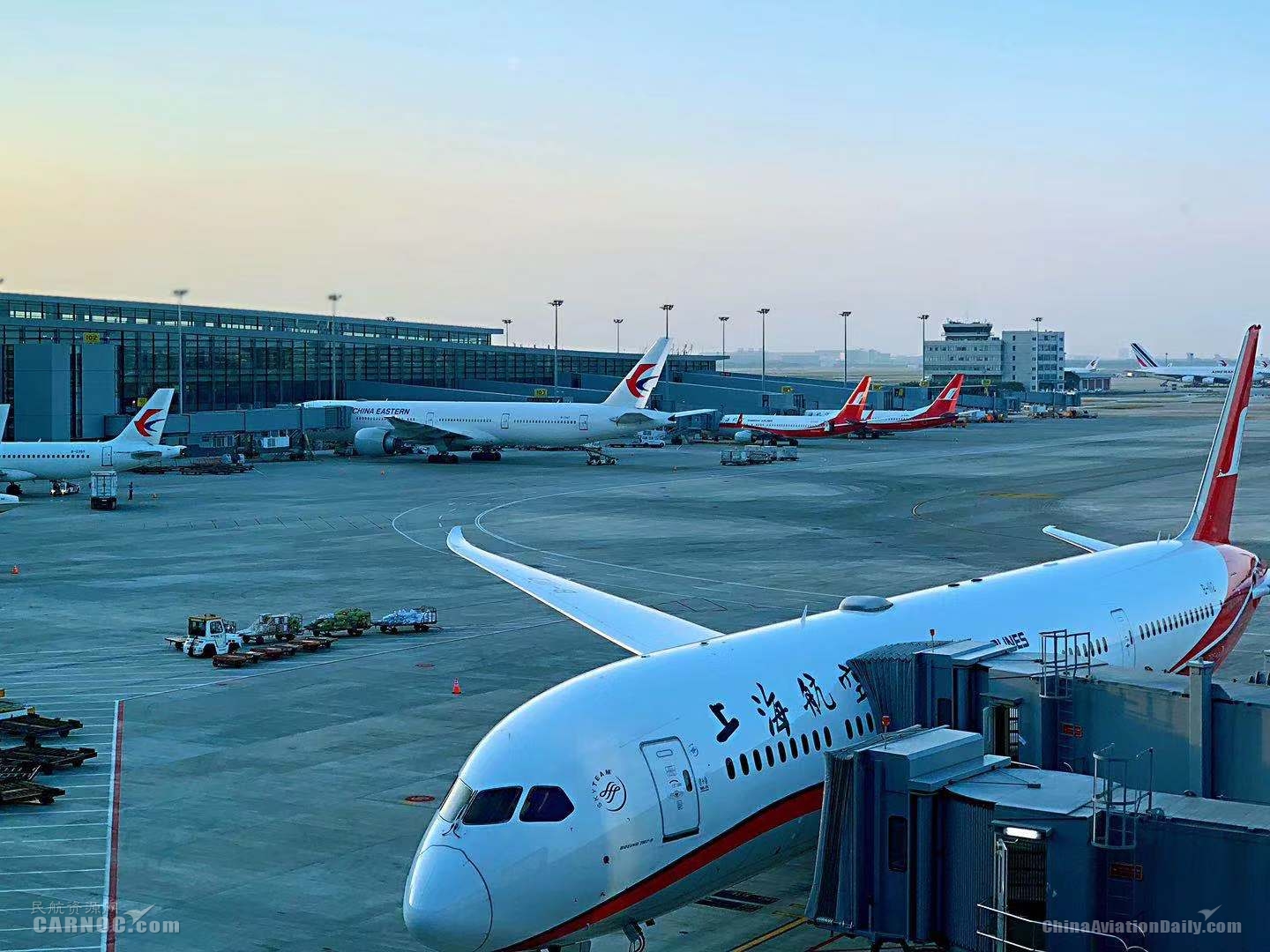 歐洲國際空運-東航2019年前三季度實現(xiàn)營收934億元 同比增長6.28%