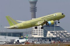伊朗的空運(yùn)價(jià)格新中國的“第一”：首款自主研制的大型客機(jī)