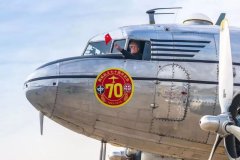 寧波海運公司-DC-3順利到達大興機場，兩航起義紀(jì)念飛行圓滿完成！