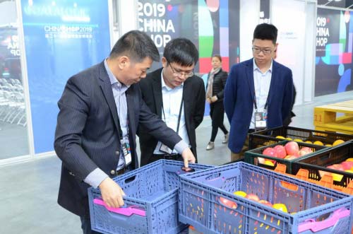 現(xiàn)場展示可折疊、易清洗生鮮筐