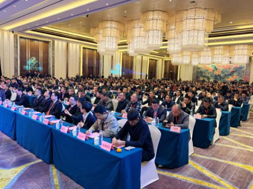 廣州國際快遞-價值營銷續(xù)創(chuàng)共贏，凝心聚力再鑄輝煌——東風柳汽2020年商用車營銷年會盛大召開