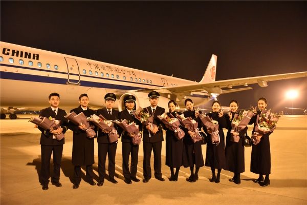 香港空運(yùn)-國(guó)航浙江分公司順利實(shí)現(xiàn)2019安全飛行年（附圖）