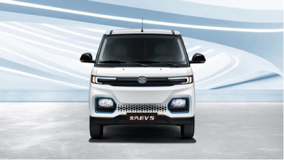 北汽EV5減負有訣竅 力促新能源物流“輕裝上陣”
