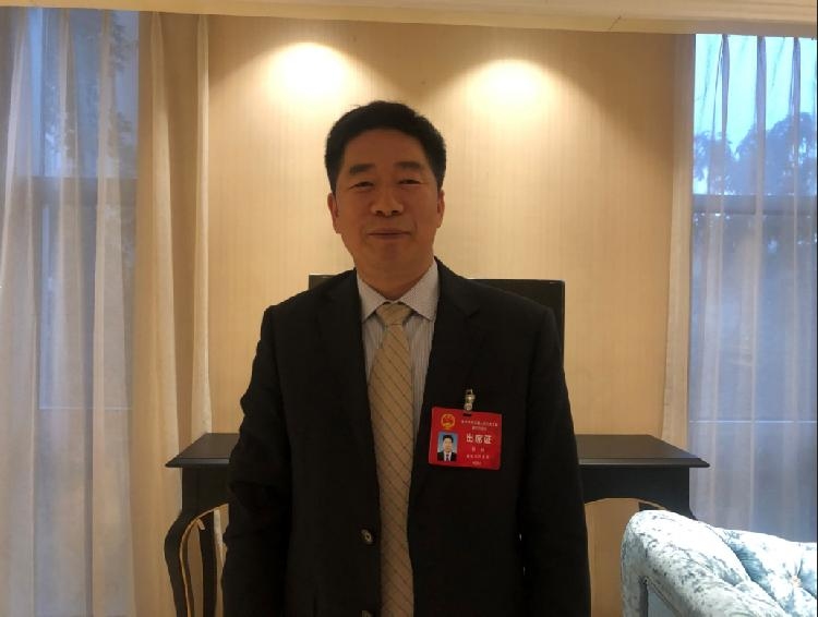兩會聲音：重慶應(yīng)加快第二個機(jī)場選址 形成“雙城四機(jī)場”