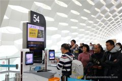 國(guó)際空運(yùn)查詢-春運(yùn)首日旅客體驗(yàn)“刷臉”乘機(jī)：深圳機(jī)場(chǎng)越來(lái)越方便了