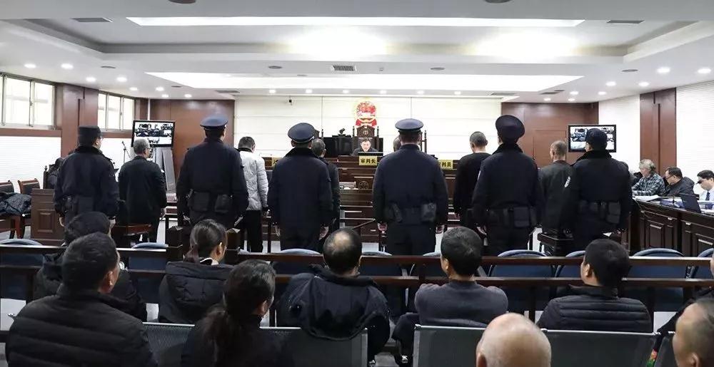 廣州海運(yùn)-“金海翔”輪事故庭審 船長(zhǎng)等六人被究刑責(zé)
