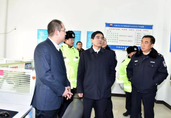 劉磊深入一線檢查春運(yùn)交通安全工作