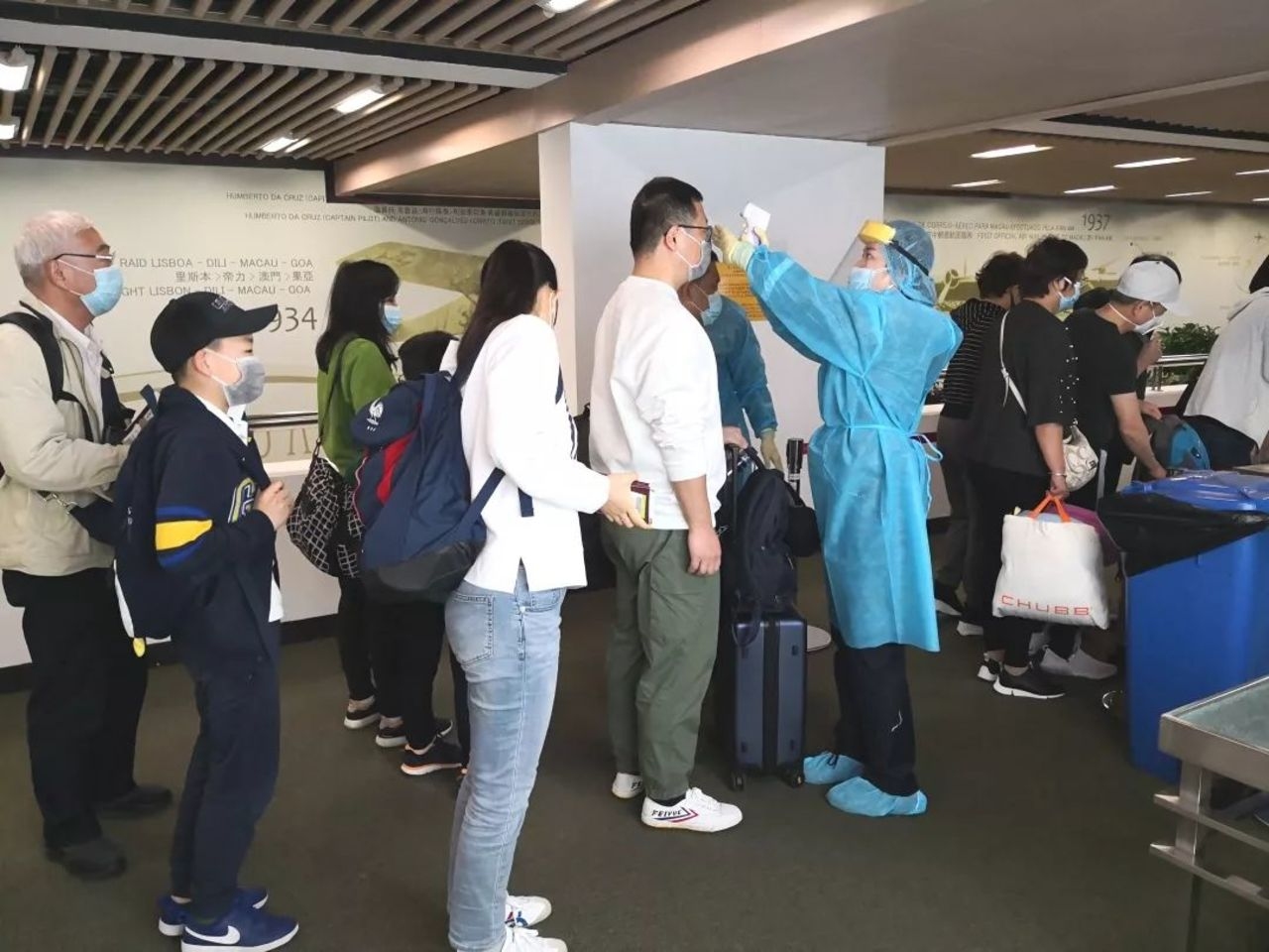 阿聯(lián)酋的空運(yùn)價(jià)格-澳門國(guó)際機(jī)場(chǎng)商戶調(diào)整營(yíng)運(yùn)時(shí)間（附圖）