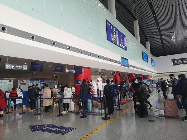 聯(lián)邦快遞-茅臺機場：“防疫”“安保”并重 助力平安出行