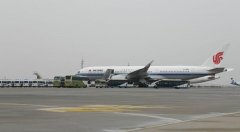 歐洲空運CA936航班多名乘客發(fā)熱 記者拍下浦東機場處置全程