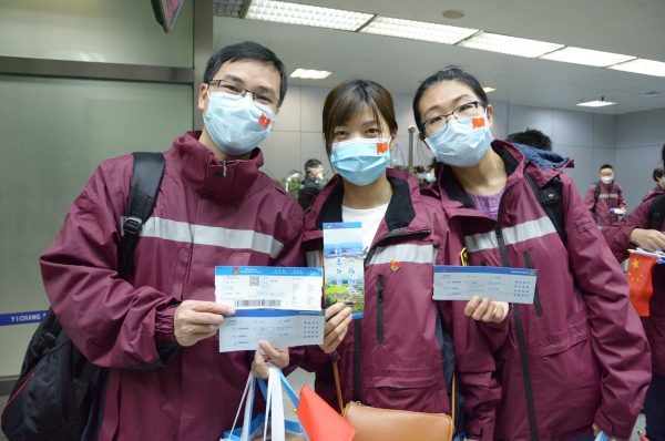 十大空運公司-三峽機場順利保障福建援宜支援隊平安凱旋