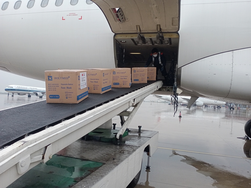 常州機場全力保障援助荷蘭防疫物資快速發(fā)運