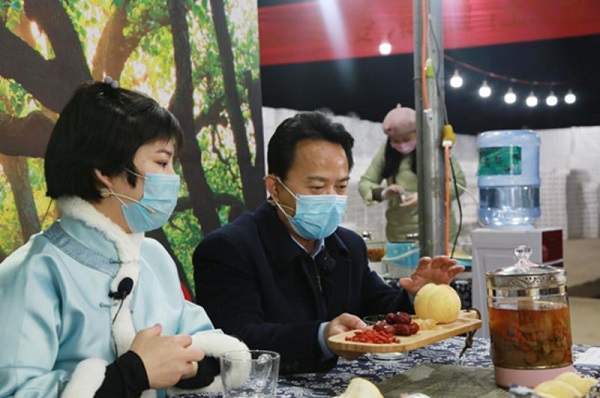 日均在途物流包裹超5000萬個！“新商機(jī)”來了，“拼多多”拼了……