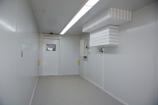 上海機場-三峽機場防疫措施再升級——中華健康艙為旅客安全出行保駕護航