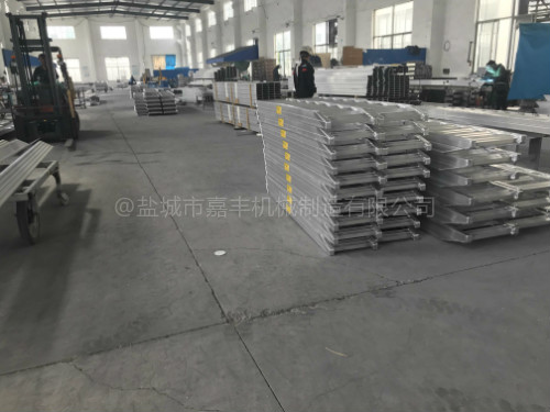 濟南出口用托盤板在使用時的安全性能問題講解