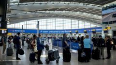 英國機場需強制防護(hù)措施 社交距離無法確保航空旅行安全
-青島空運公司