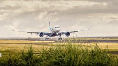 經(jīng)過16小時49分鐘飛行
-空運(yùn)價格