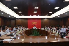 海航團(tuán)體召開學(xué)習(xí)貫徹全國兩會(huì)精神專題會(huì)議 努力推動(dòng)風(fēng)險(xiǎn)化解工作