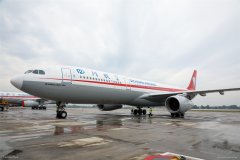 川航首個Wi-Fi航班啟航
