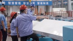 608廠房新舟700項(xiàng)目高升力系統(tǒng)的試驗(yàn)現(xiàn)場就進(jìn)入到緊張、忙碌的狀態(tài)
-烏克蘭航