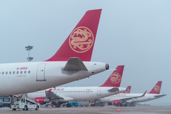 吉祥航空8月國(guó)內(nèi)客運(yùn)量同比增4.97% 暢飛卡售出近10萬(wàn)套