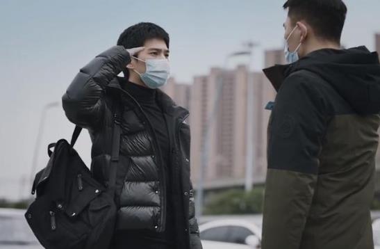 在一起電視里劇里最吸睛的配色：那一抹特殊的