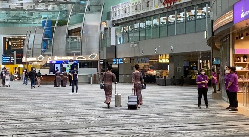 新加坡樟宜機(jī)場(chǎng)T3兩名員工確診感染新冠肺炎 全體工作職員將接受檢測(cè)