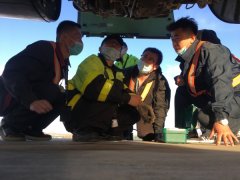 在相關航空公司的大力支持下
-上海FedEx