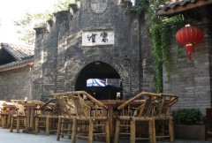 特別是對于期待“收復(fù)失地”的航空和旅游出行相關(guān)產(chǎn)業(yè)更是雪上加霜
-國際快