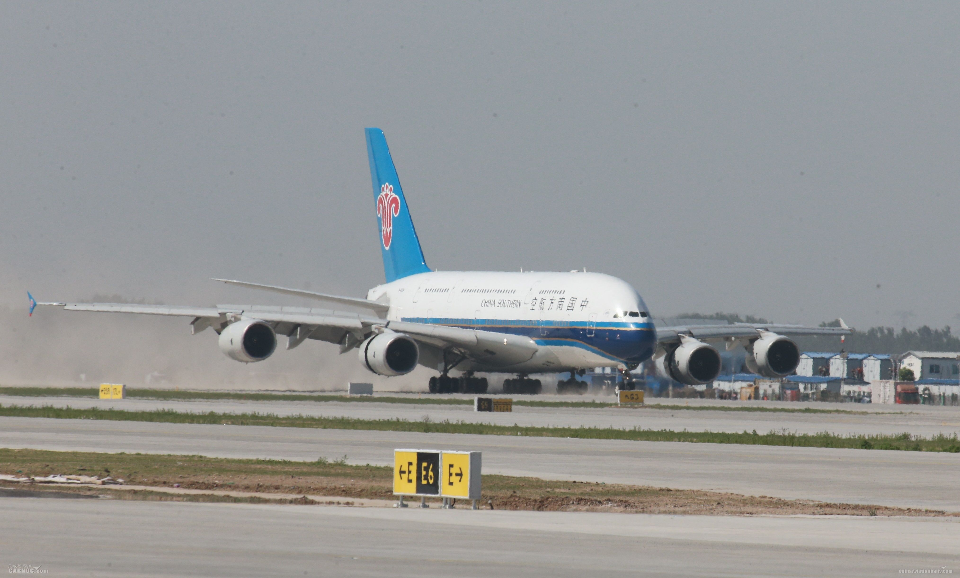 分別為：國航、東航、川航、南航、成都航空和祥鵬航空
-國際貨代