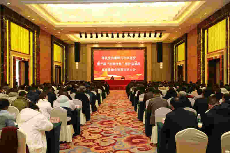 進(jìn)一步進(jìn)步對落實全面從嚴(yán)治黨和嚴(yán)格遵守黨規(guī)法紀(jì)的理解熟悉
-海運(yùn)包柜