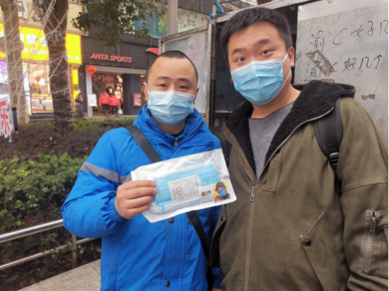 豐巢堅(jiān)持做好用戶寄遞需求的服務(wù)
-美國(guó)海派