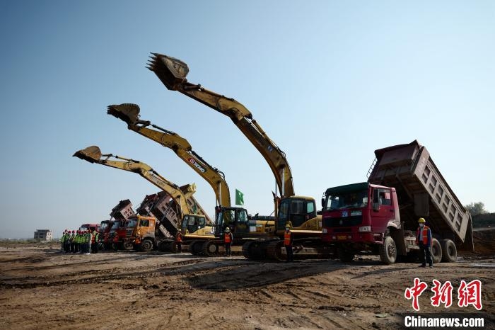 按下廣東機場團體爭創(chuàng)世界一流機場團體的“快進鍵”
-國際貨代