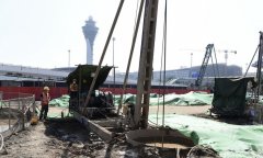 廣州白云機(jī)場三期工程復(fù)工，5條跑道，中國建筑面積最大民航機(jī)場
-深圳海派